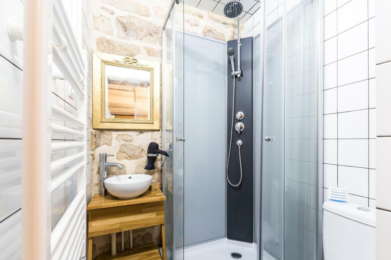Pretty 25 M2 In A Lively District Apartment Paris Luaran gambar